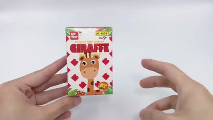 Sacapuntas con bloques de construcción de animales